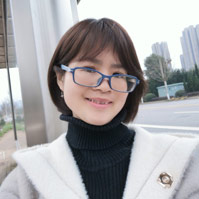 Tina<br>Sales Manager